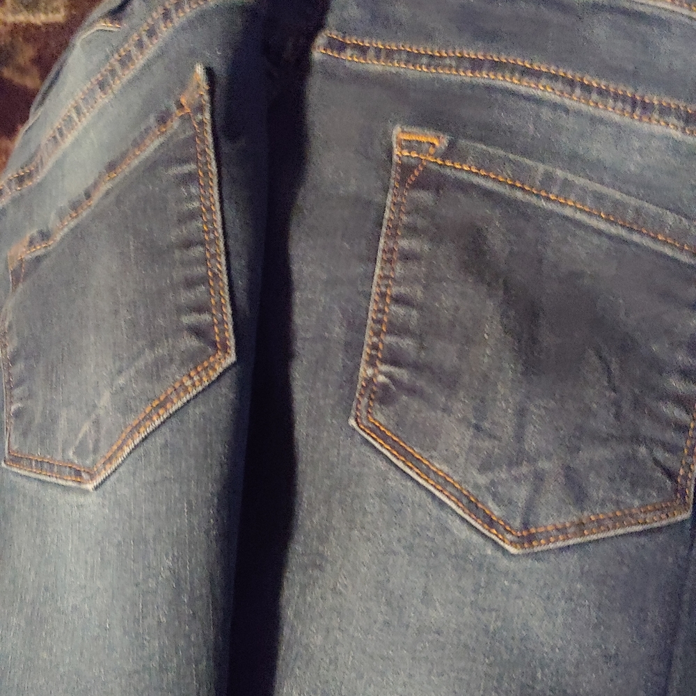 Jeans - Picture 2 of 3